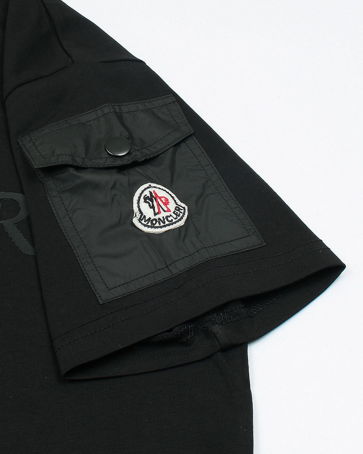 Exclusive Mon. Arm Pocket Men Tee - Black