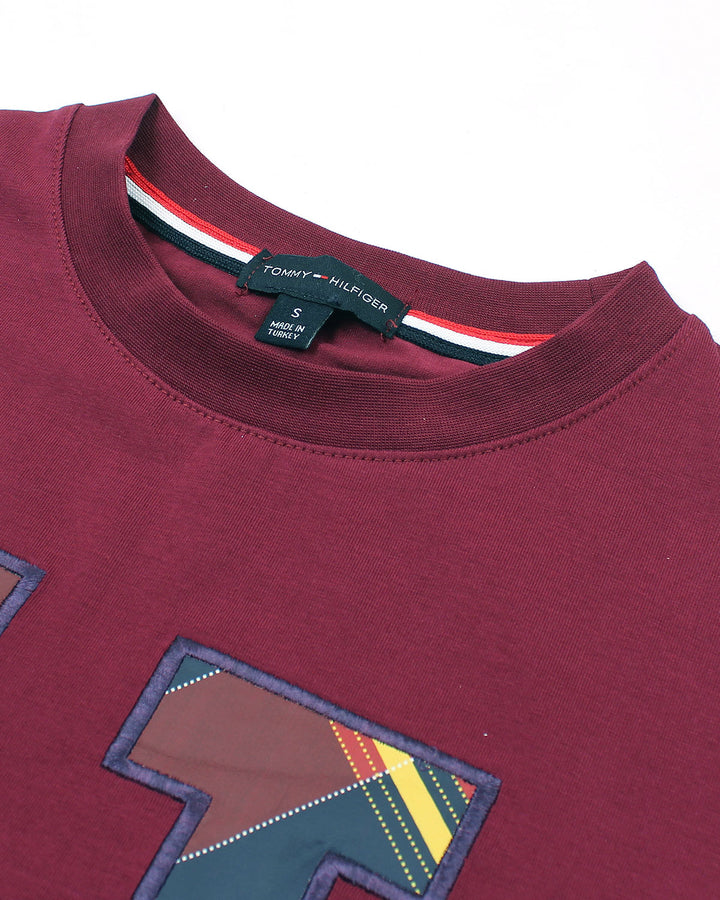 Men's Hil. Motive T Shirt - Maroon
