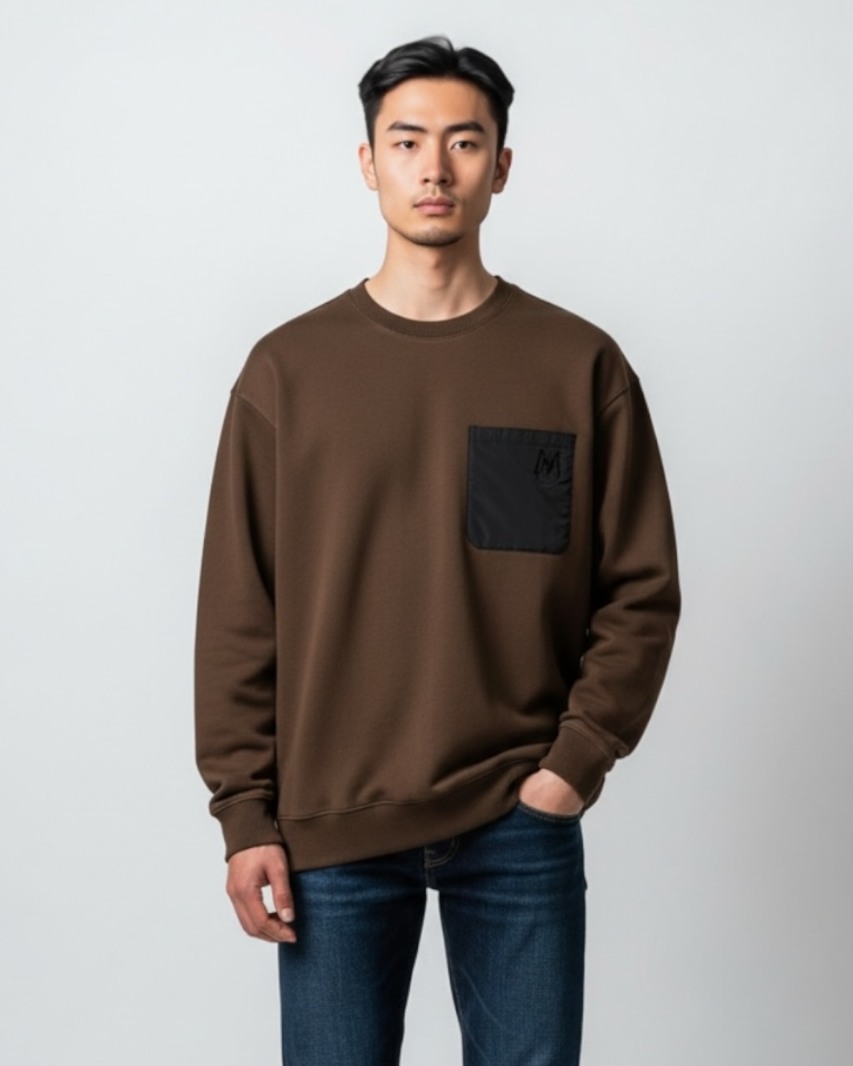 Men’s Classic Pocket Sweatshirt Mon. - Brown