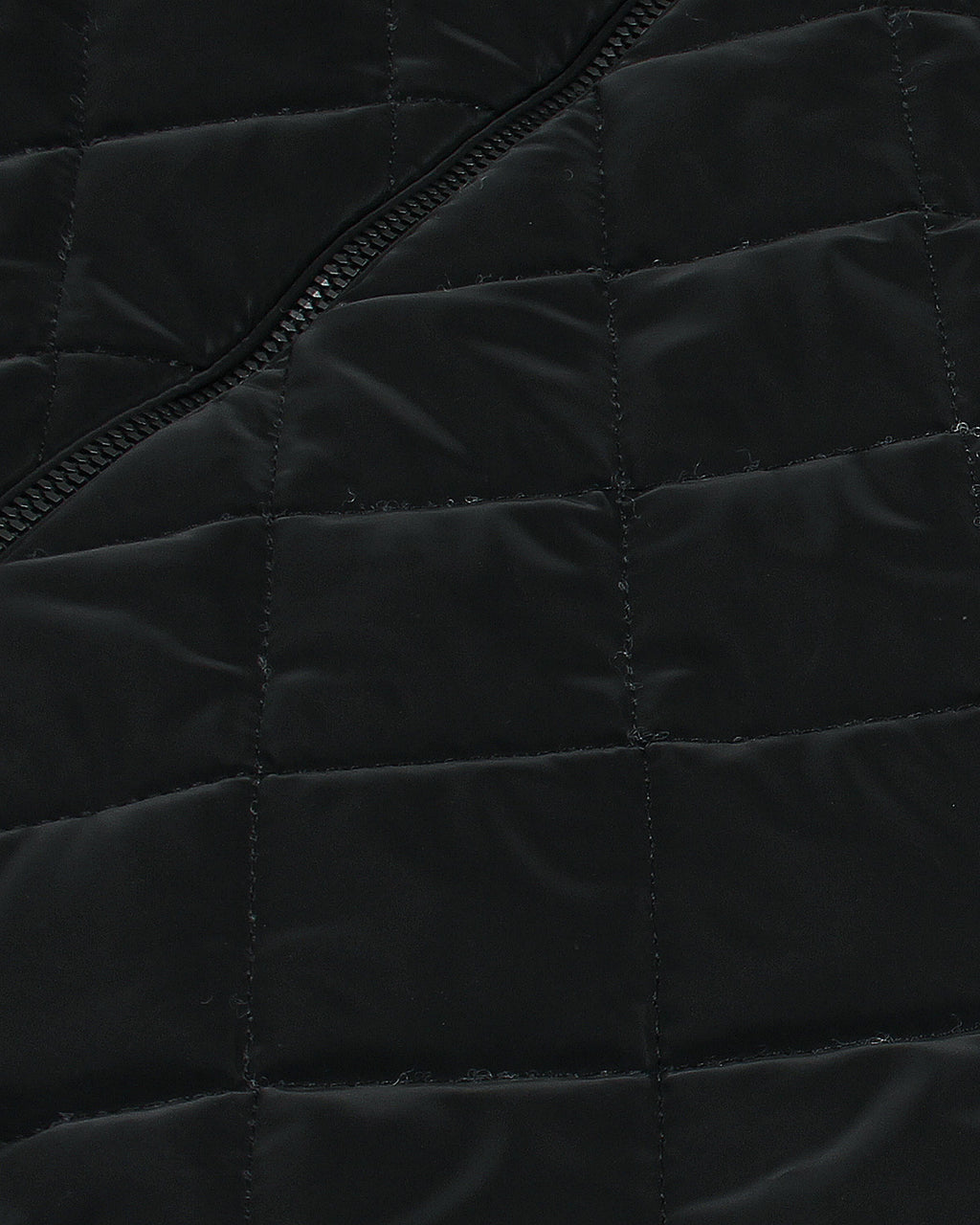 Exclusive Diamond Cut Gillet - Black