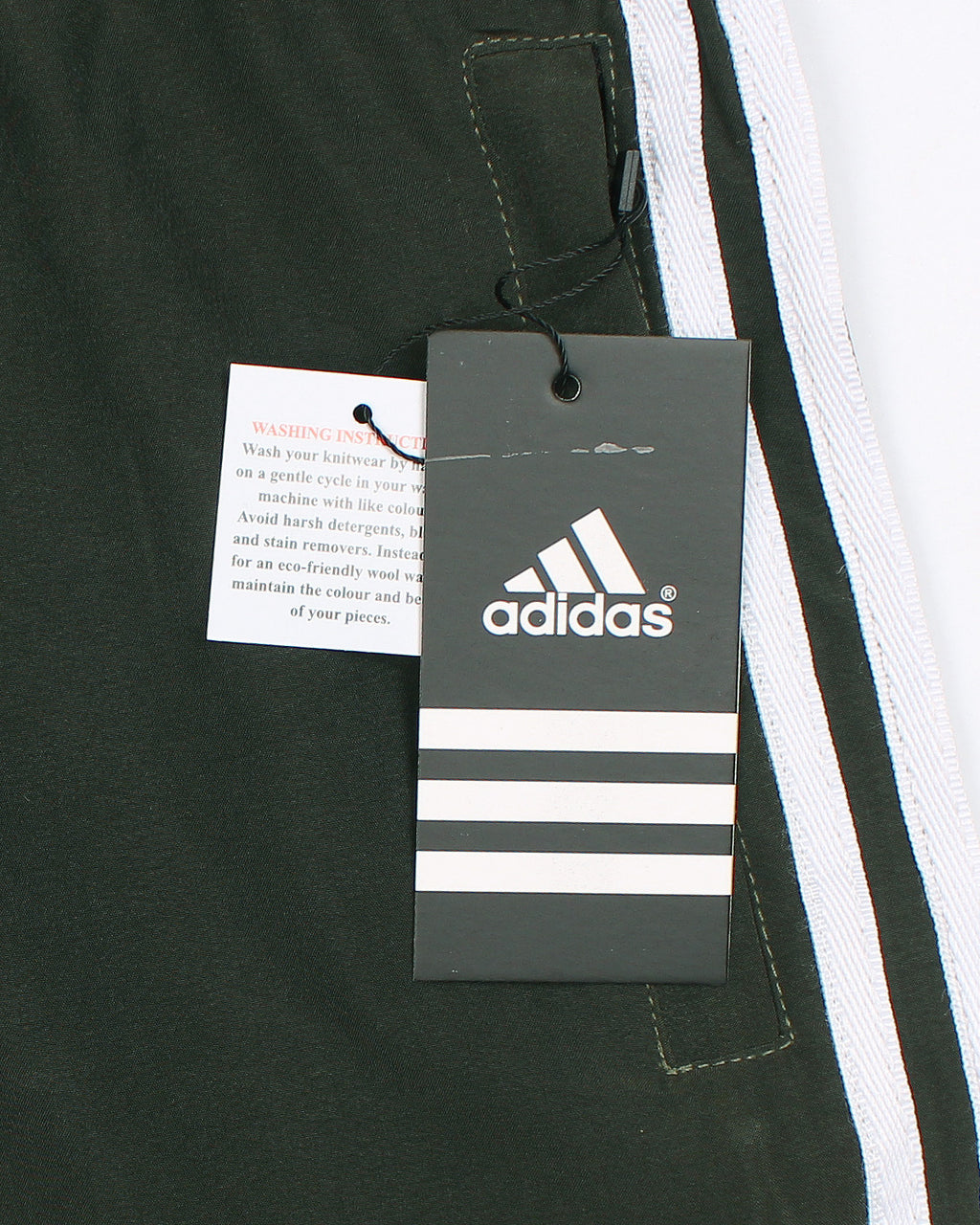 Adi. Men's Sportswear Future Icons 3‑Stripes Short - Green