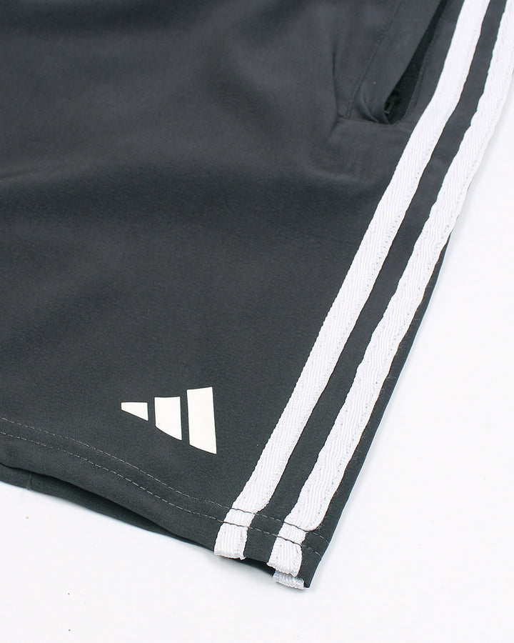 Adi. Men's Sportswear Future Icons 3‑Stripes Short - Grey