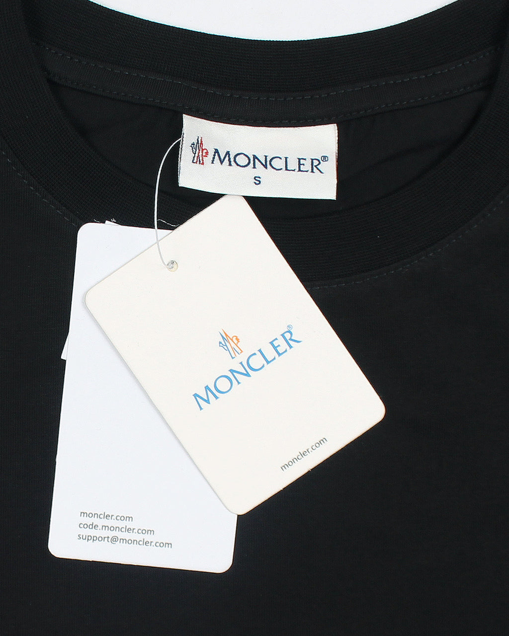 Premium Mon. Batch Men Tee - Black