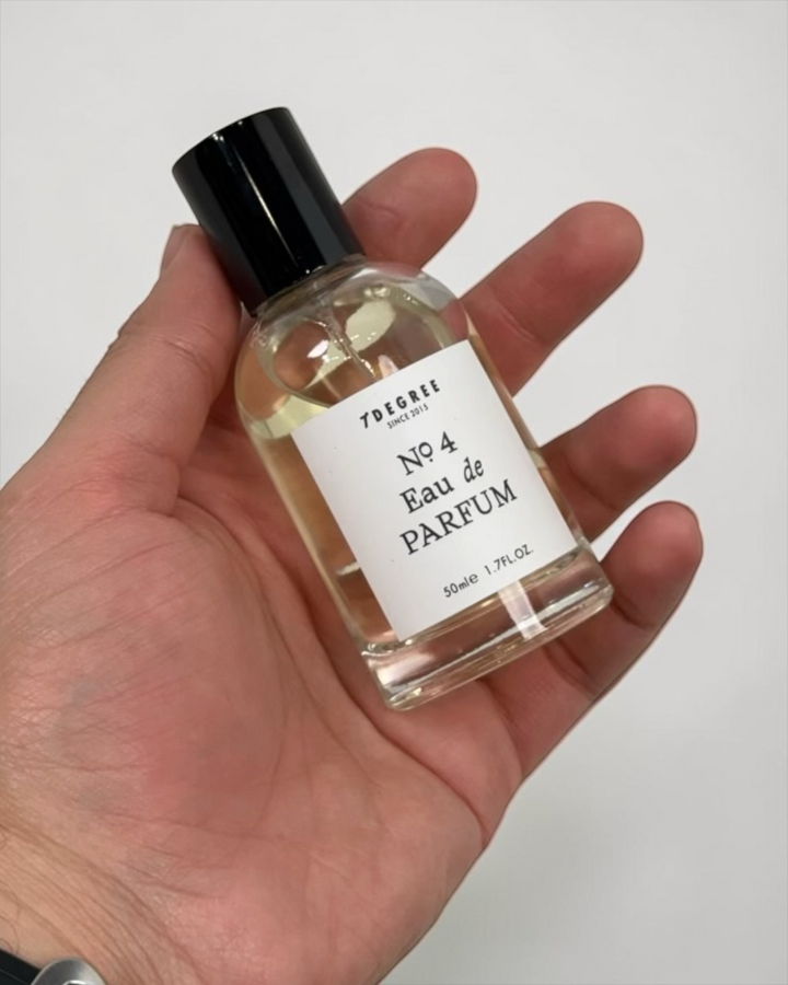 7 Degree No.4 Parfum - Unisex