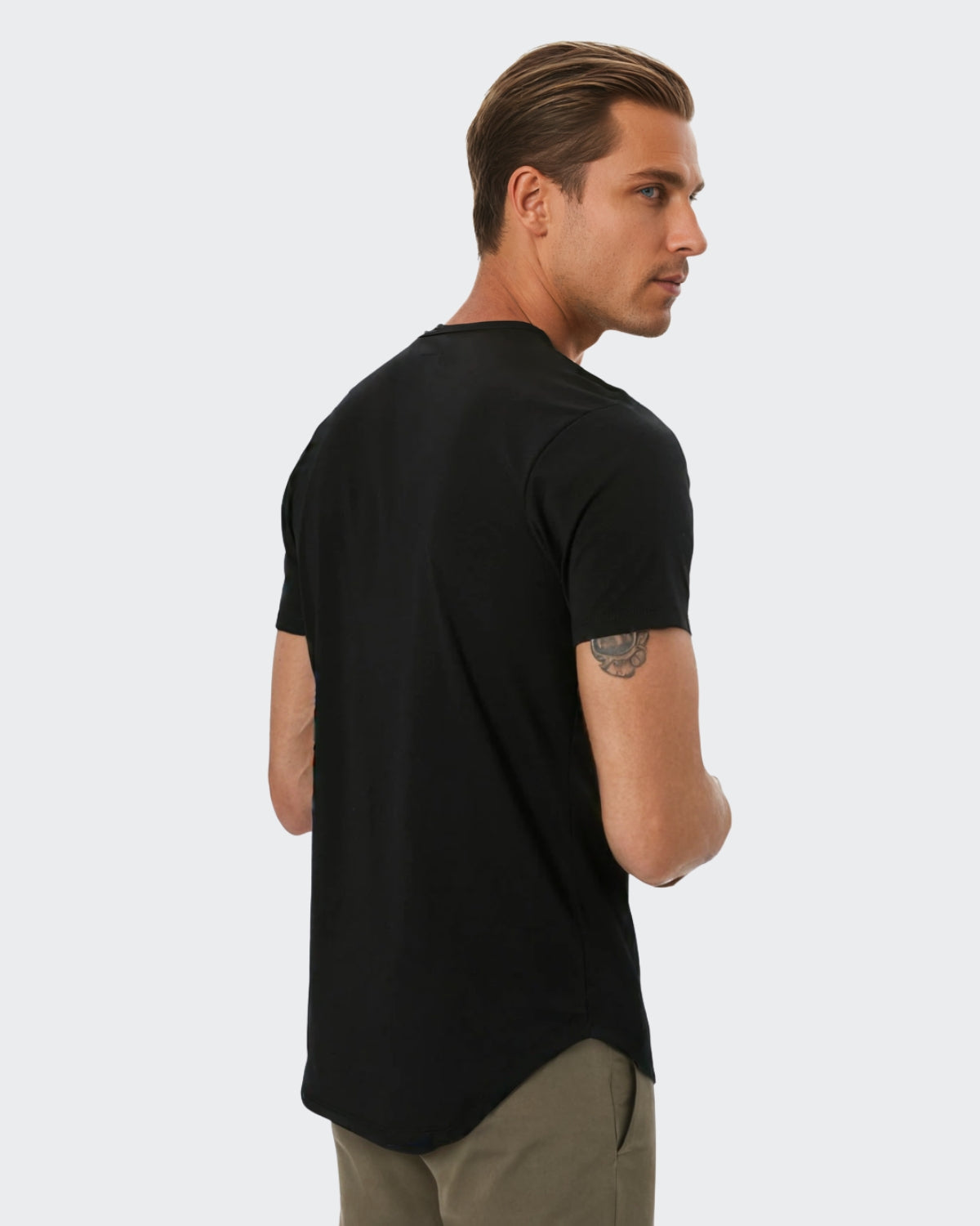 Premium Raffaulli Men's Curved Hem T-Shirt - Black