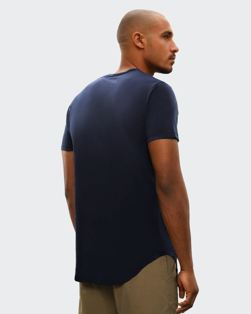 Premium Raffaulli Men's Curved Hem T-Shirt - Navy Blue